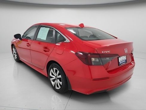 Used 2025 Honda Civic LX image 5