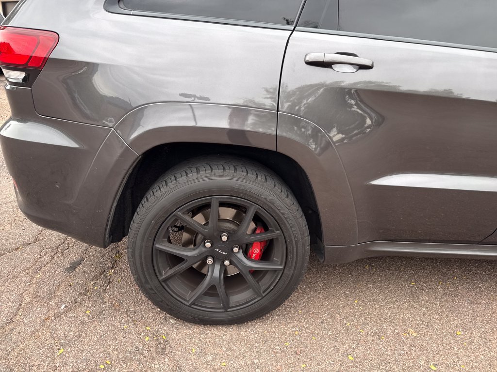 Used 2020 Jeep Grand Cherokee SRT w/ Trailer Tow Group IV AWD/4WD image 31