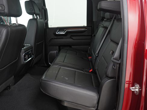 Used 2024 GMC Sierra 3500 Denali w/ Denali Reserve Package image 16