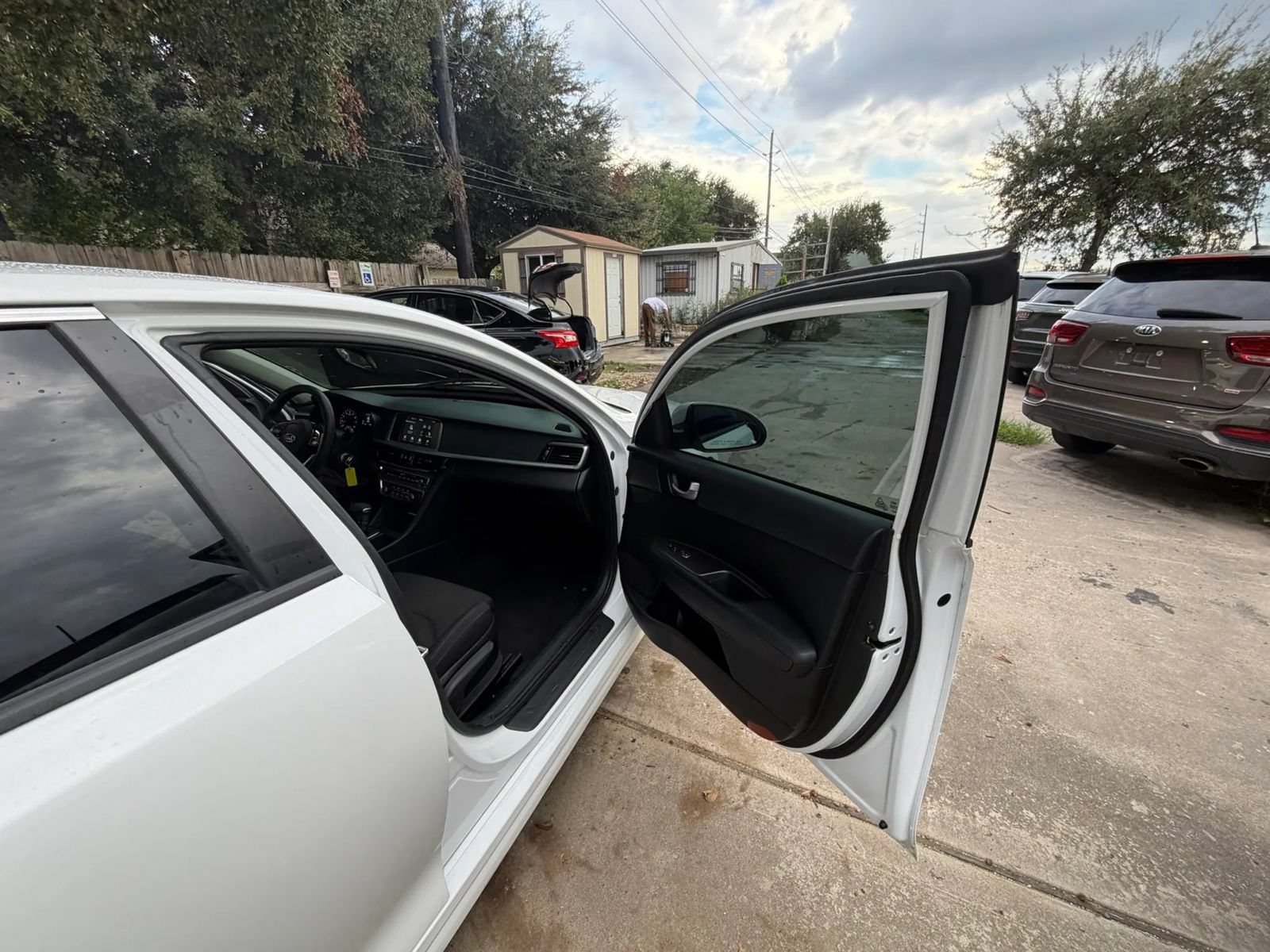 Used 2019 Kia Optima LX FWD image 16