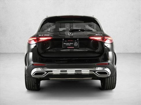 Certified 2025 Mercedes-Benz GLC 300 4MATIC image 7