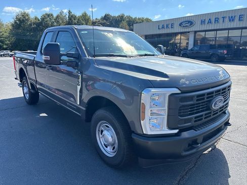 New 2026 Ford F250 XL RWD image 1