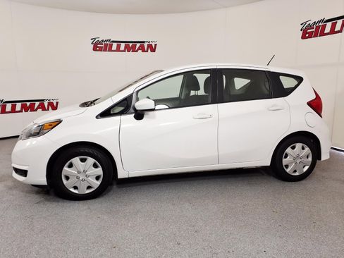 Used 2018 Nissan Versa Note SV image 4