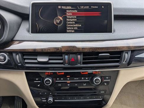 Used 2015 BMW X5 xDrive35d image 13