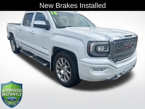 Used 2016 GMC Sierra 1500 Denali w/ Enhanced Driver Alert Package AWD/4WD image 1