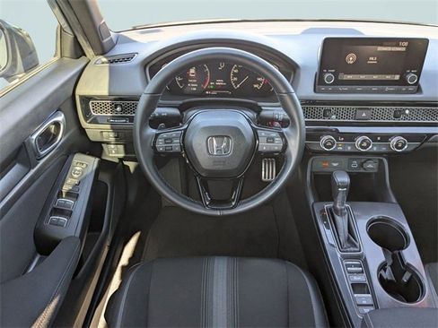 Used 2023 Honda Civic Sport image 14