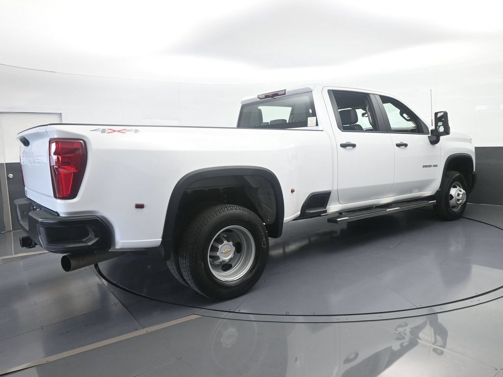 Used 2026 Chevrolet Silverado 3500 W/T AWD/4WD image 6
