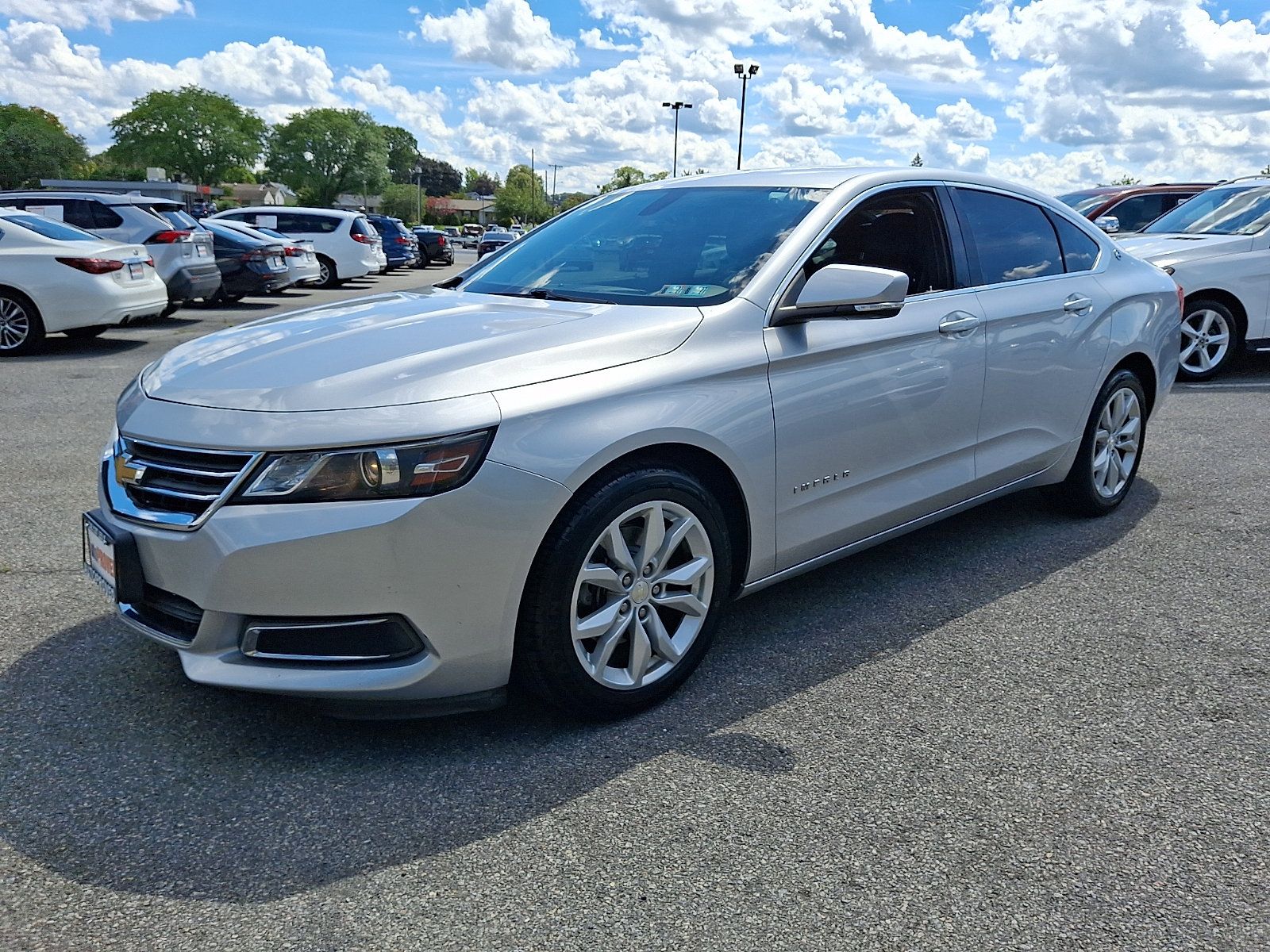 Used 2016 Chevrolet Impala LT FWD image 3