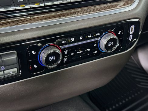 New 2025 Chevrolet Silverado 1500 RST AWD/4WD image 17