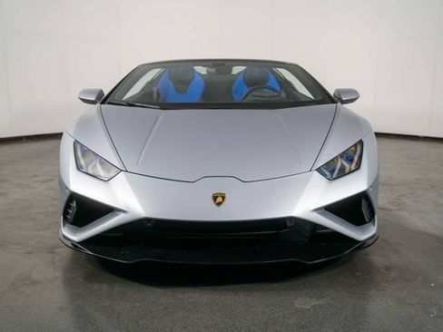 Used 2023 Lamborghini Huracan EVO RWD image 3
