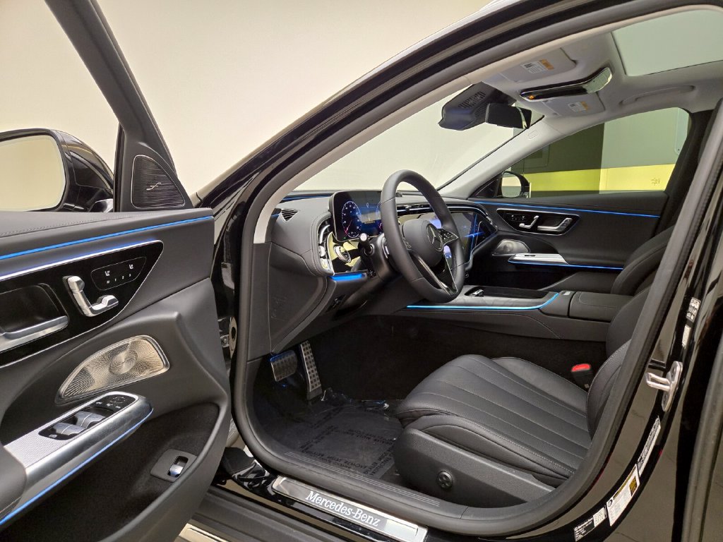 Used 2026 Mercedes-Benz E 450 4MATIC All-Terrain Wagon image 16