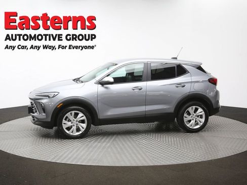Used 2025 Buick Encore GX Preferred FWD image 58