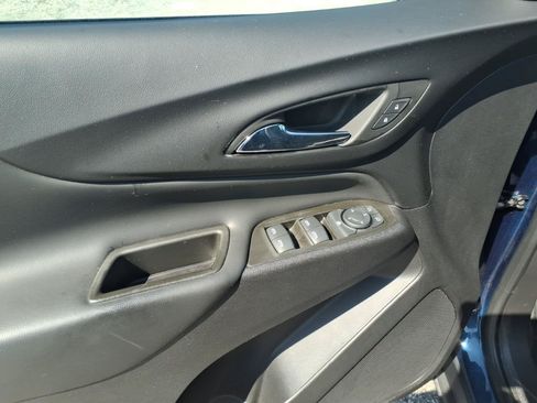 Used 2023 Chevrolet Equinox LT FWD image 15
