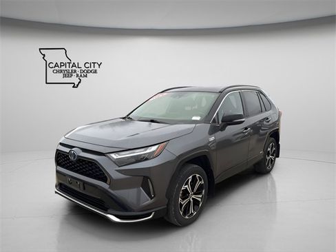 Used 2022 Toyota RAV4 XSE image 5