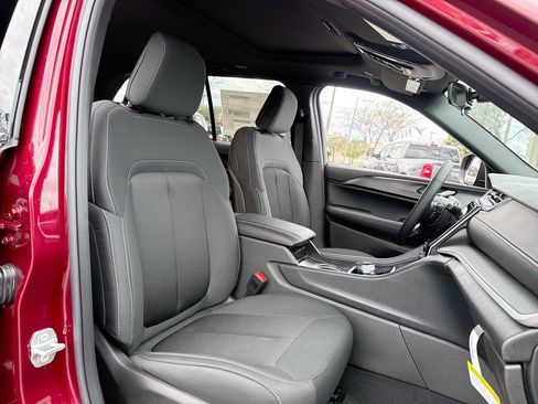 New 2026 Jeep Grand Cherokee Laredo image 27