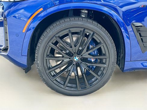 New 2026 BMW X5 M60i image 25