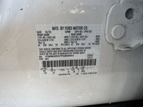 Used 2023 Ford Explorer XLT w/ Equipment Group 202A image 47