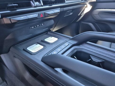 New 2027 Kia Telluride SX X-Pro AWD/4WD image 9