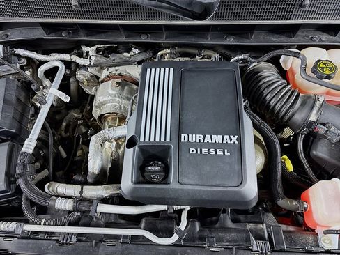 Certified 2021 GMC Sierra 1500 AT4 w/ AT4 Premium Package image 33