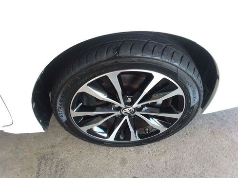 Used 2018 Toyota Corolla SE FWD image 26