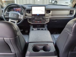 Used 2024 Ford Expedition Max XLT video 2