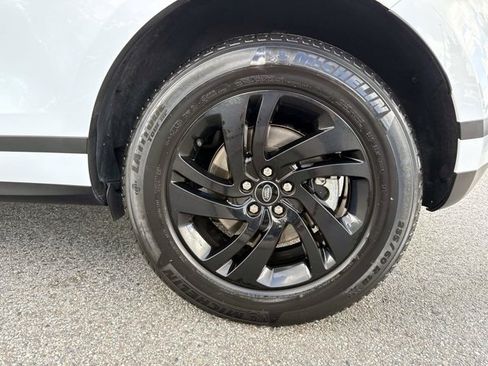 Used 2023 Land Rover Range Rover Evoque S AWD/4WD image 10