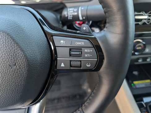 Certified 2025 Honda Accord Touring image 23