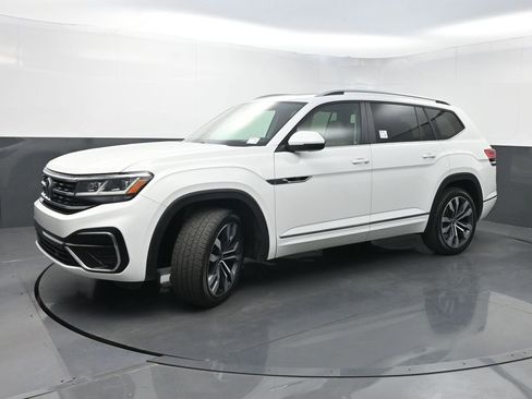 Used 2021 Volkswagen Atlas SEL R-Line image 23