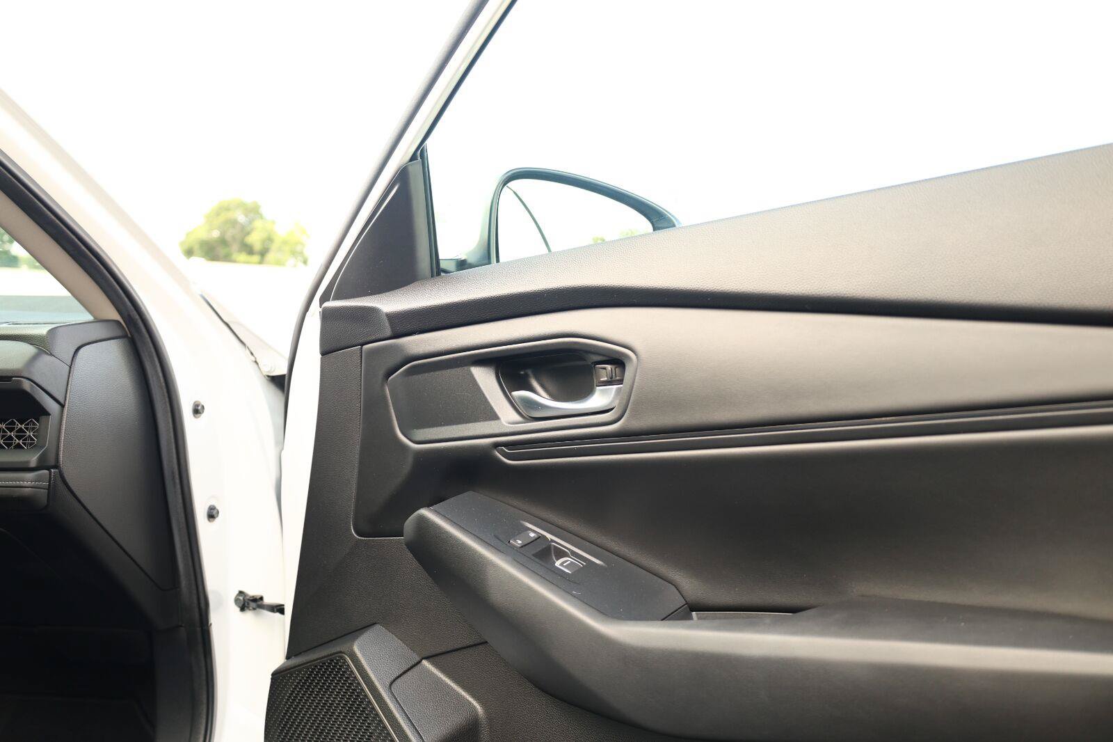 Used 2024 Honda Accord EX image 22