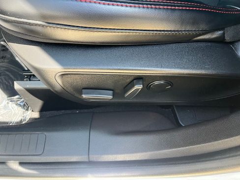 Used 2023 Ford Escape ST-Line Select w/ Tech Pack #2 AWD/4WD image 36