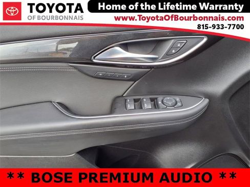 Used 2024 Buick Envision Preferred image 9