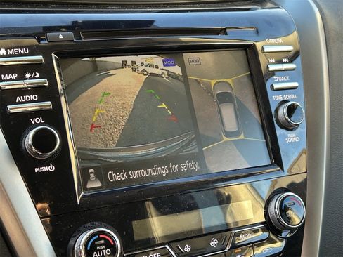 Certified 2024 Nissan Murano SL image 8