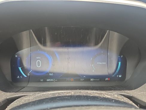 Used 2022 Ford Escape SEL w/ Technology Package FWD image 18