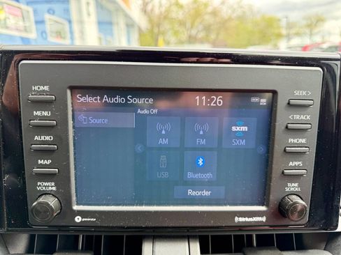 Used 2020 Toyota RAV4 LE AWD/4WD image 63