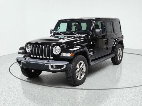 Used 2021 Jeep Wrangler Unlimited Sahara w/ Cold Weather Group image 8