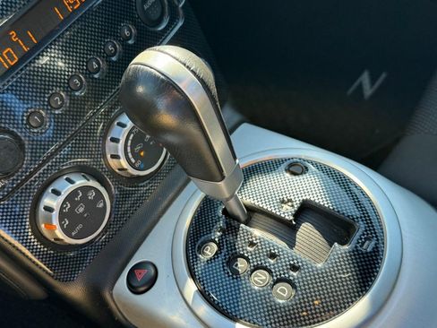 Used 2008 Nissan 350Z Enthusiast image 19