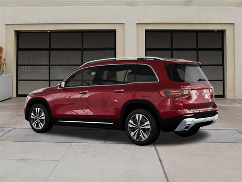 New 2025 Mercedes-Benz GLB 250 image 41