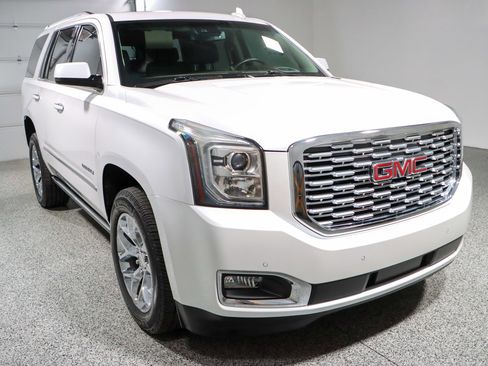 Used 2018 GMC Yukon Denali w/ Denali Ultimate Package image 5