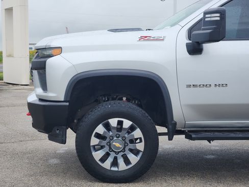 Used 2022 Chevrolet Silverado 3500 W/T w/ WT Convenience Package AWD/4WD image 9