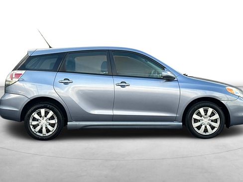 Used 2005 Toyota Matrix XR image 7