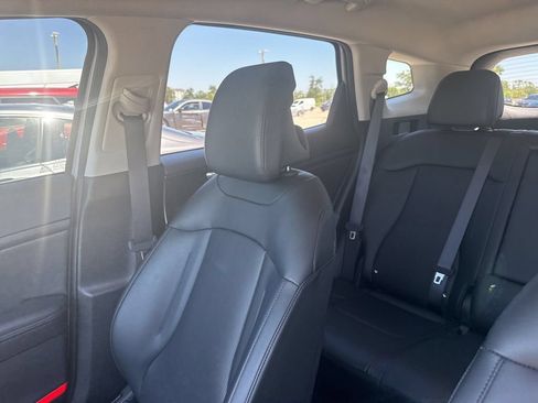 Certified 2026 Kia Sportage EX FWD image 10