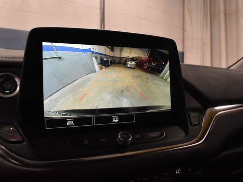 Used 2024 Chevrolet Blazer LT w/ Convenience Package AWD/4WD image 16