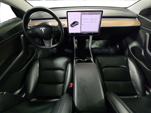 Used 2020 Tesla Model 3 Standard Range Plus RWD image 24