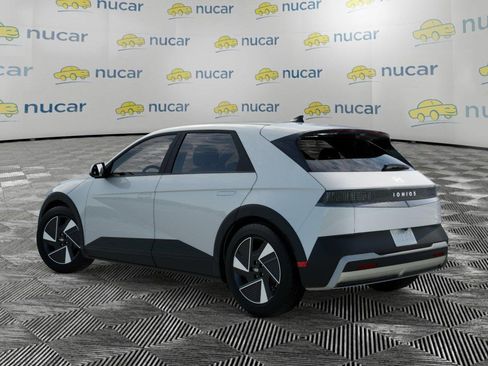 New 2026 Hyundai Ioniq 5 SEL image 5