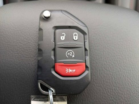 New 2026 Jeep Gladiator Rubicon AWD/4WD image 29