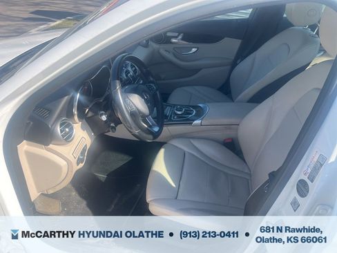 Used 2018 Mercedes-Benz C 300 4MATIC Sedan image 3