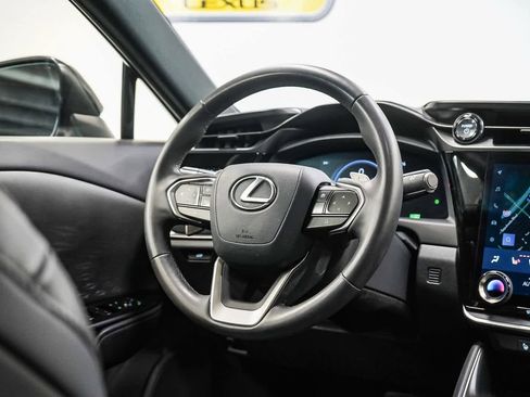 Used 2024 Lexus RZ 300e Premium w/ Technology Package image 15