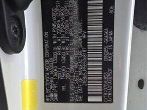 Used 2011 Toyota 4Runner Limited image 39