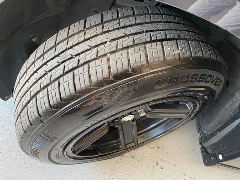 Used 2019 Dodge Charger SXT image 27