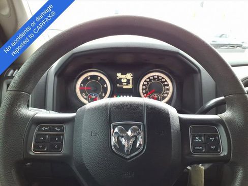 Used 2018 RAM 3500 Tradesman w/ Chrome Appearance Group image 21